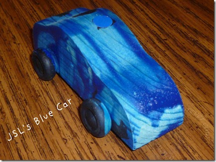 The blue car